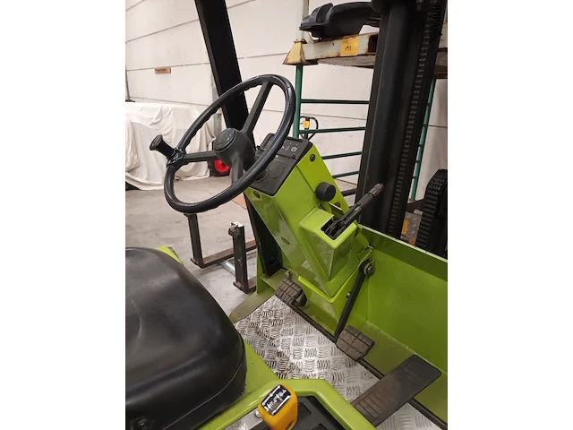 Lot 156 - clark heftruck op lpg - afbeelding 6 van  8