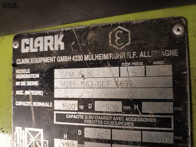 Lot 156 - clark heftruck op lpg - afbeelding 8 van  8