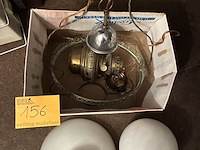 Lot 156 - hanglamp, oude verlichting - afbeelding 1 van  2