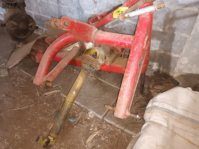 Lot 157 - cirkelmaaier kuhn - afbeelding 2 van  5