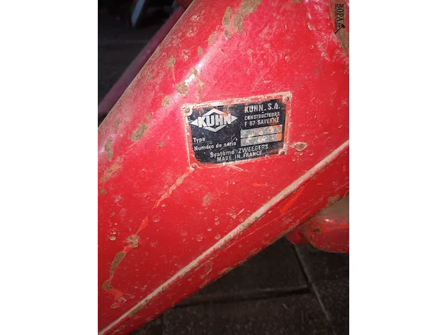 Lot 157 - cirkelmaaier kuhn - afbeelding 3 van  5