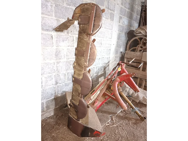 Lot 157 - cirkelmaaier kuhn - afbeelding 5 van  5