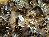 Lot 157 - lot koperen kapstokhaken disney - afbeelding 3 van  3