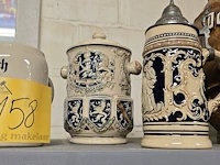 Lot 158 - duitse bierpullen 2 stuks, houten vat en rodenboch bierpot - afbeelding 3 van  3