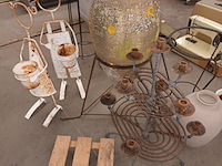 Lot 158 - tuindecoratie. 9 stuks - afbeelding 3 van  4