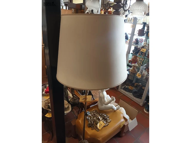 Lot 158 - vloerlamp - afbeelding 2 van  4