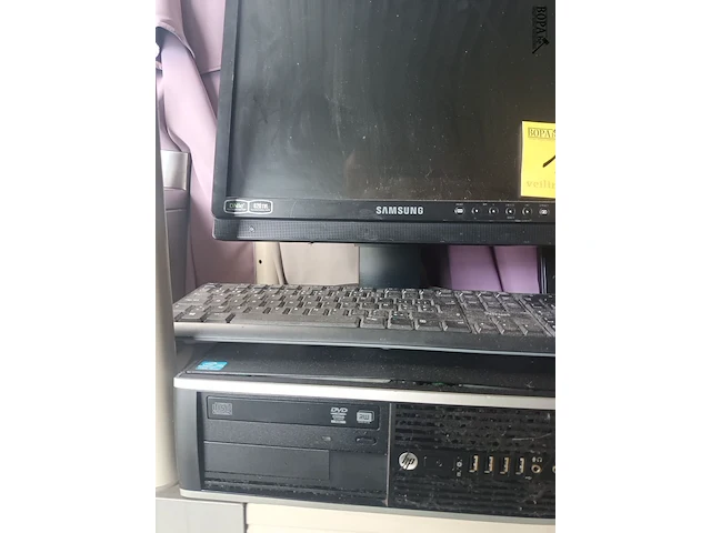 Lot 159 - desktop hp - afbeelding 2 van  5