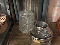 Lot 159 - glazen karaf met potje, 2 stuks - afbeelding 1 van  1