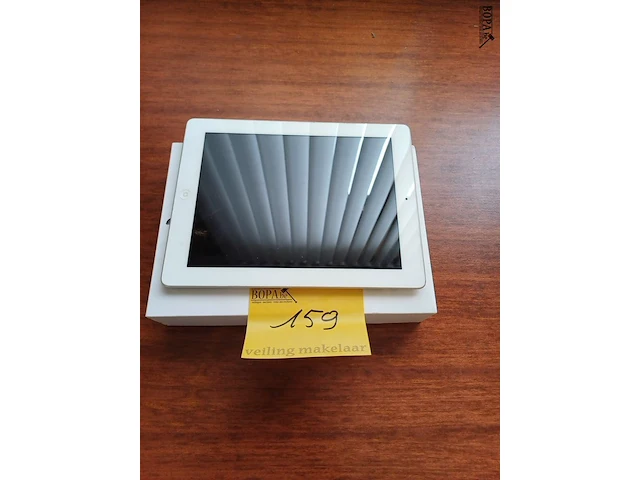 Lot 159 - ipad tablet - afbeelding 1 van  3