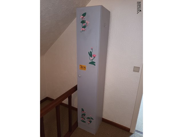 Lot 159 - smalle kast - afbeelding 1 van  3