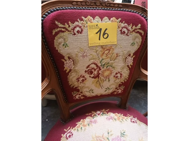Lot 16 - armstoel louis xv - afbeelding 4 van  5