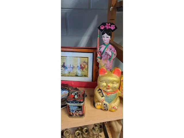 Lot 16 - chinees/japanse deco 11 stuks - afbeelding 5 van  5