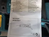 Lot 16 - elektrische reciprozaag makita in koffer - afbeelding 3 van  4
