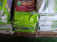 Lot 16 - humu forte meststof moestuin - 5 stuks - afbeelding 4 van  4