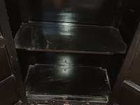 Lot 16 - kastje in chinese stijl - afbeelding 2 van  2