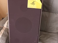 Lot 16 - kastje met muziekinstallatie - afbeelding 5 van  5
