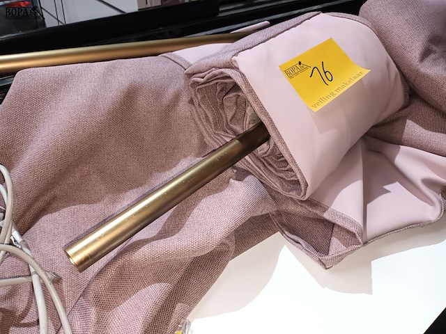 Lot 16 - pashok gordijnen. 5 stuks - afbeelding 3 van  4