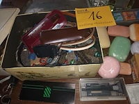 Lot 16 - persoonlijke verzorging - afbeelding 3 van  4