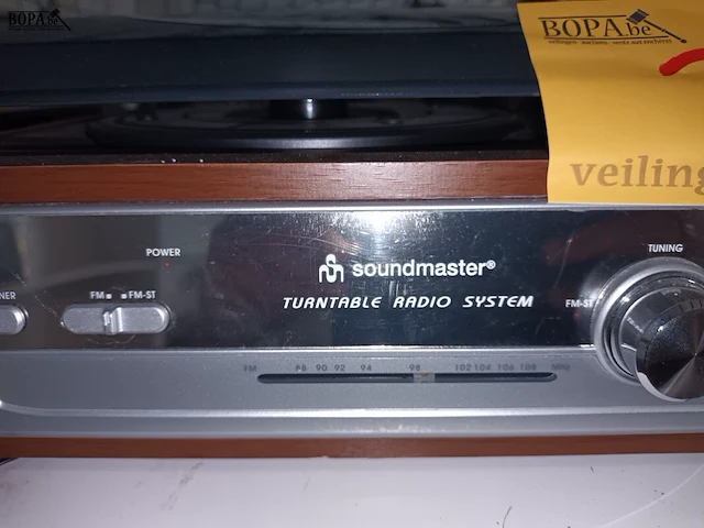 Lot 16 - radio/platenspeler soundmaster - afbeelding 3 van  5