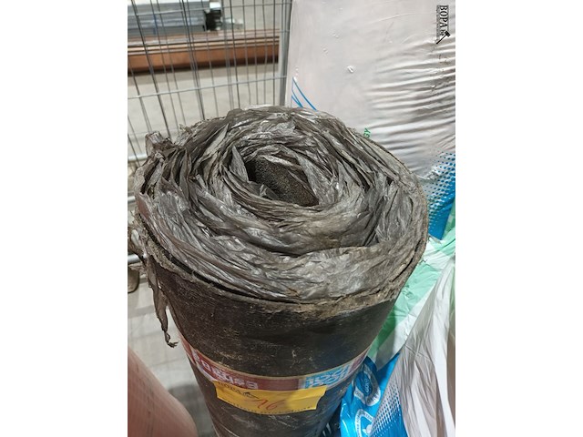 Lot 16 - rol roofing - afbeelding 2 van  4