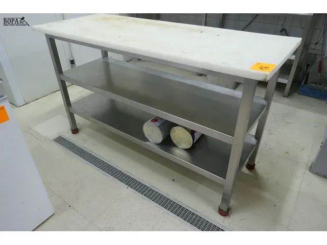 Lot 16 - rvs werktafel - afbeelding 1 van  3