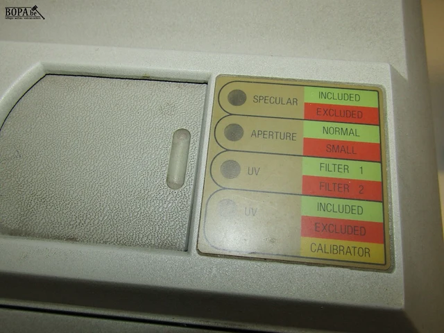 Lot 16 - spectrophotometer - afbeelding 3 van  3