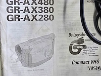 Lot 16 - video camera jvc gr ax 280 met toebehoren - afbeelding 2 van  7