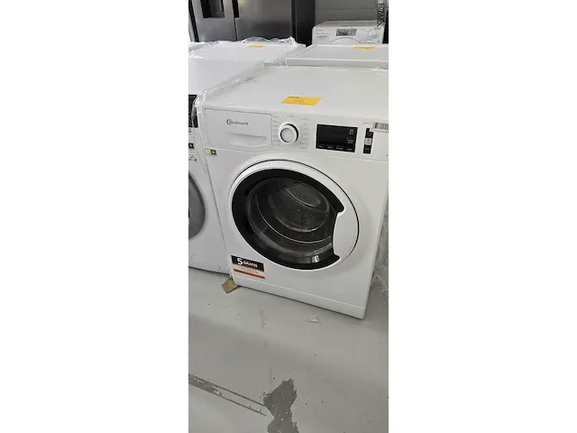 Lot 16 - wasmachine baucknecht - afbeelding 1 van  4