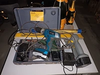 Lot 16 - werkmateriaal. 5 stuks