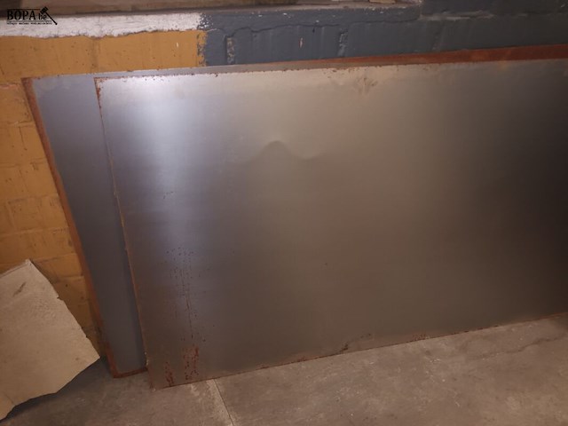 Lot 160 - carrosserie platen. 4 stuks - afbeelding 3 van  3