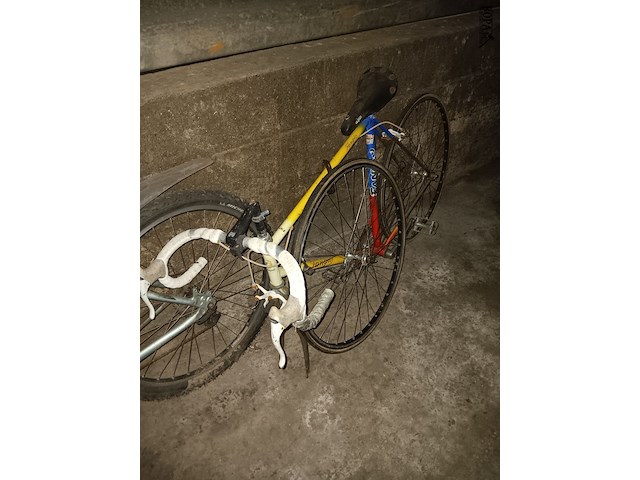 Lot 162 - fietsen. 3 stuks - afbeelding 4 van  6