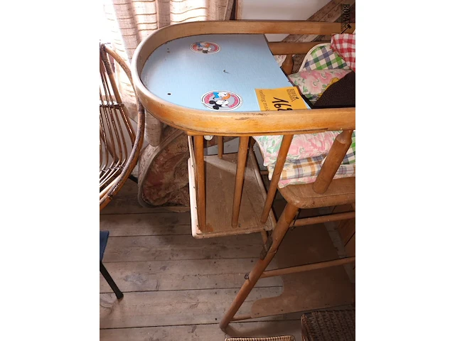 Lot 162 - vintage kinderstoel - afbeelding 3 van  3