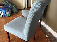 Lot 163 - eetkamerstoelen. 2 stuks - afbeelding 3 van  4