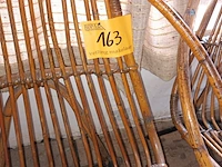 Lot 163 - rotan zetel. 2 stuks - afbeelding 5 van  5