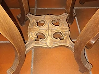 Lot 164 - houten plantentafel - afbeelding 3 van  4