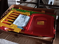 Lot 164 - magical house kids - afbeelding 1 van  2