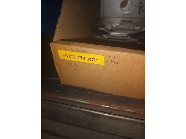 Lot 164 - onderdelen voor luchtvering. 4 dozen - afbeelding 3 van  3