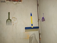 Lot 164 - toilet gerei - afbeelding 2 van  5