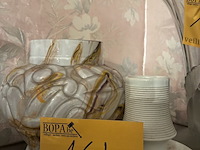 Lot 164 - vazen, 2 stuks - afbeelding 1 van  2