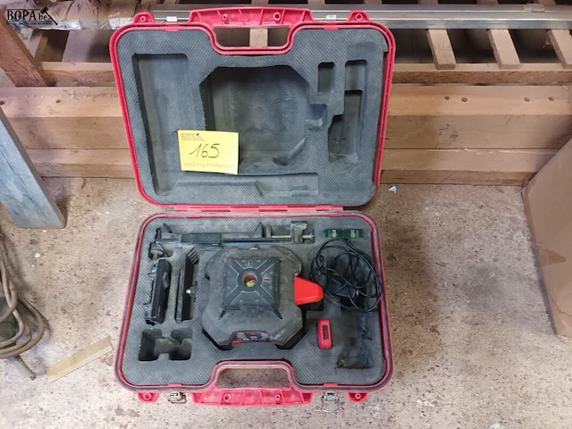 Lot 165 - futech laser in koffer - afbeelding 1 van  4