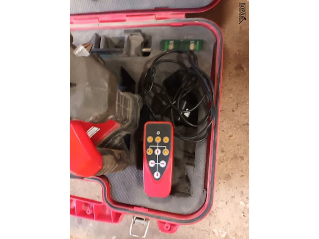 Lot 165 - futech laser in koffer - afbeelding 4 van  4