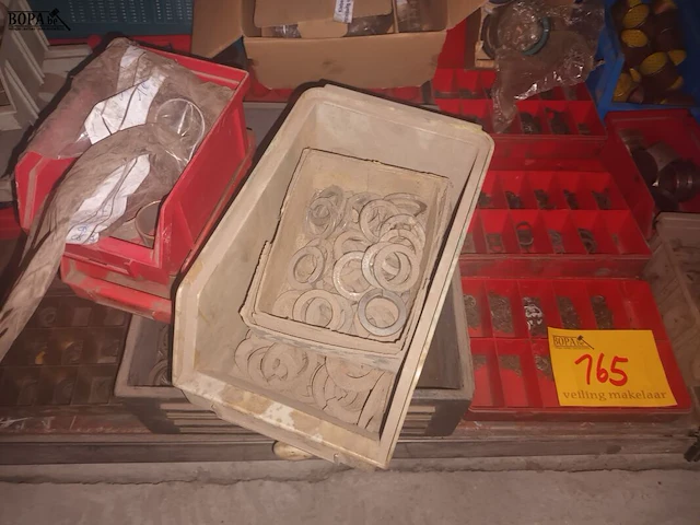 Lot 165 - lot montage materiaal - afbeelding 4 van  6