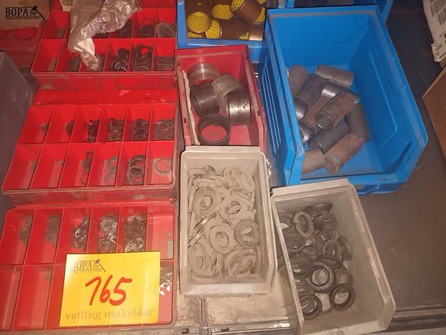Lot 165 - lot montage materiaal - afbeelding 5 van  6