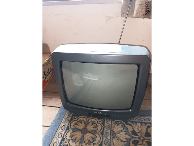 Lot 165 - oude tv saba - afbeelding 1 van  3