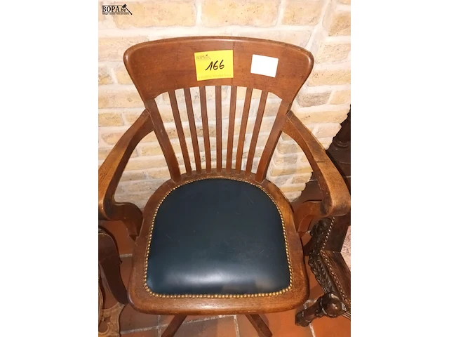 Lot 166 - antieke bureaustoel - afbeelding 4 van  4