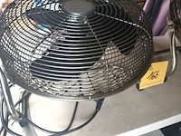 Lot 166 - ventilator. 3 stuks - afbeelding 2 van  5