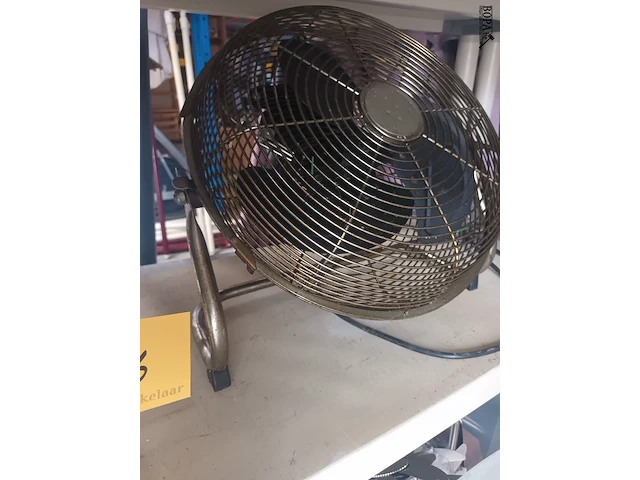 Lot 166 - ventilator. 3 stuks - afbeelding 5 van  5