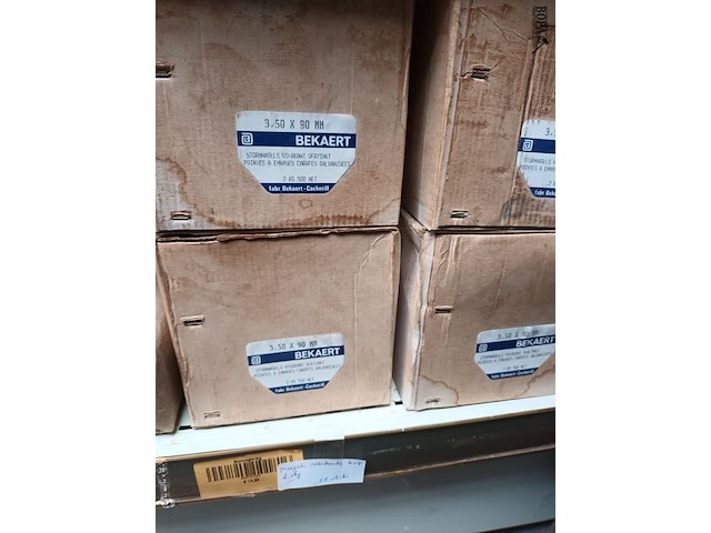 Lot 167 - nagels. 87 dozen - afbeelding 7 van  7