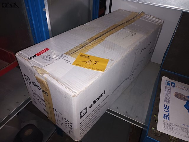 Lot 167 - plafondventilator - afbeelding 1 van  2