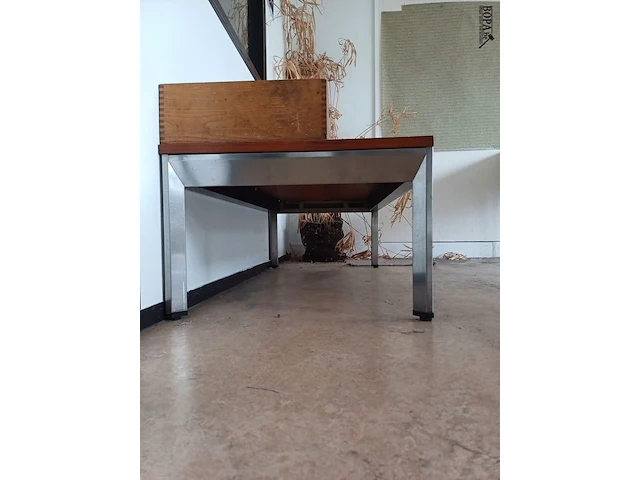 Lot 167 - salontafel - afbeelding 2 van  3